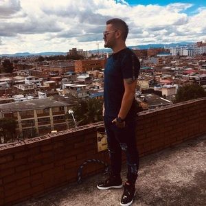 Meet your Posher, Omar